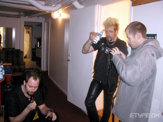 Roger, Johan and Nikolaj backstage at Radiogalan